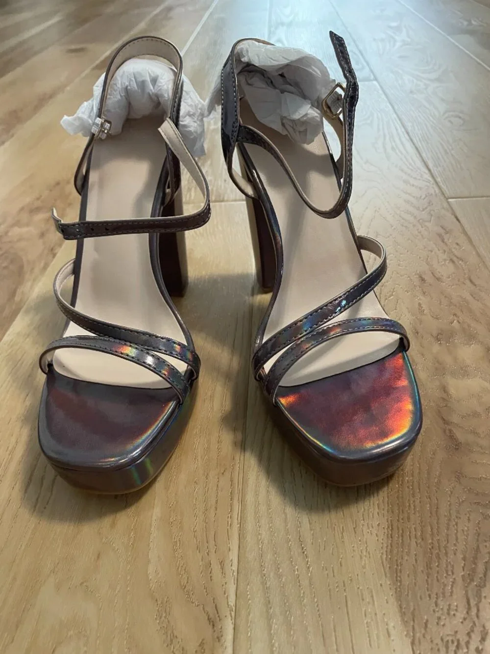 Halston Heritage Sardinia Pewter Metallic Platform Sandal Heel Size 8